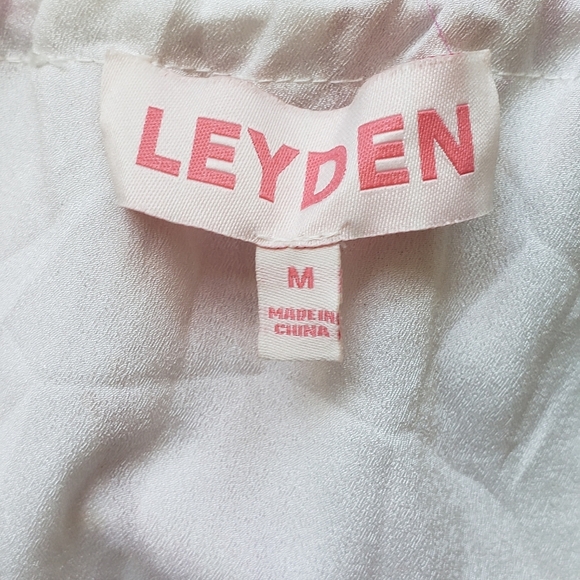 Leyden romper - Picture 3 of 4